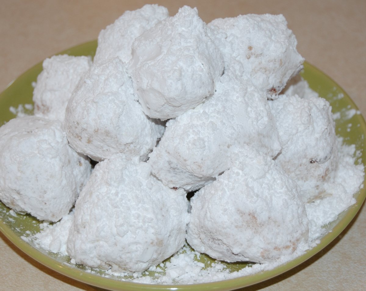 Kourabiedes (Kourabie) Authentic Handmade Artisan Holiday Almond Sugar Cookies.